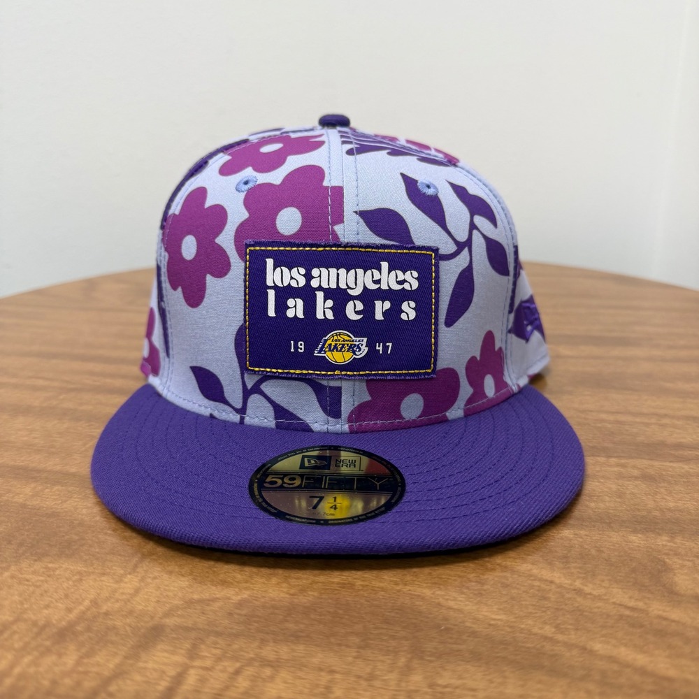 New Era 59FIFTY Los Angeles Lakers Hat Mens 7 1/4 Purple Floral Fitted Cap